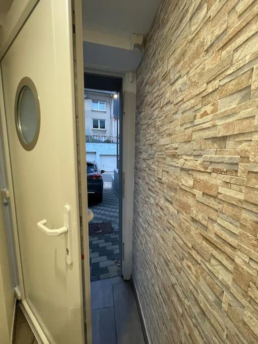 Studio Situe Aux Abords De La Foret Avec Parking Differdingen