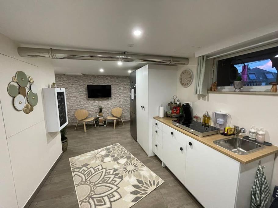 Apartment Studio Situe Aux Abords De La Foret Avec Parking Differdingen