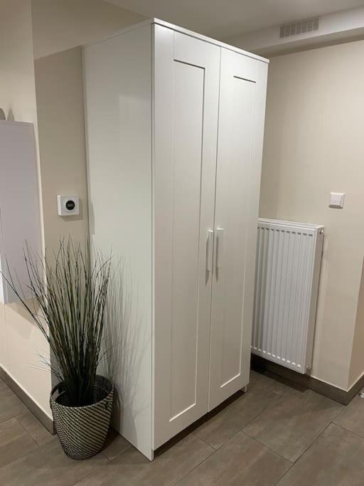 Studio Situe Aux Abords De La Foret Avec Parking Apartment